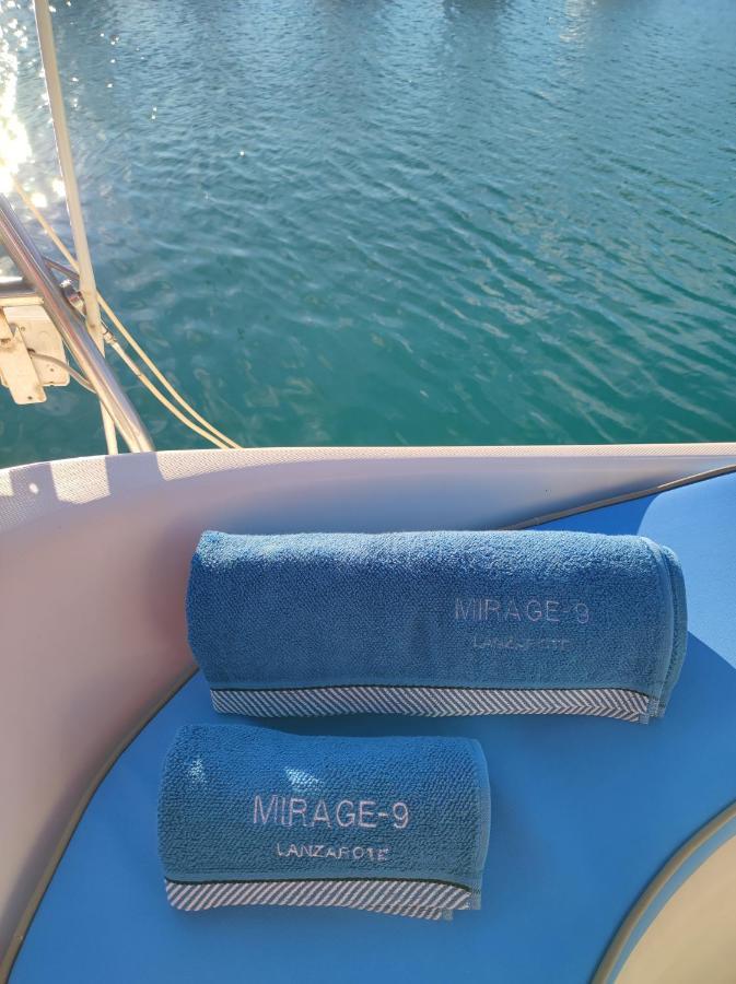 فندق Magnifico Barco En La Graciosa كاليتا دي سيبو المظهر الخارجي الصورة