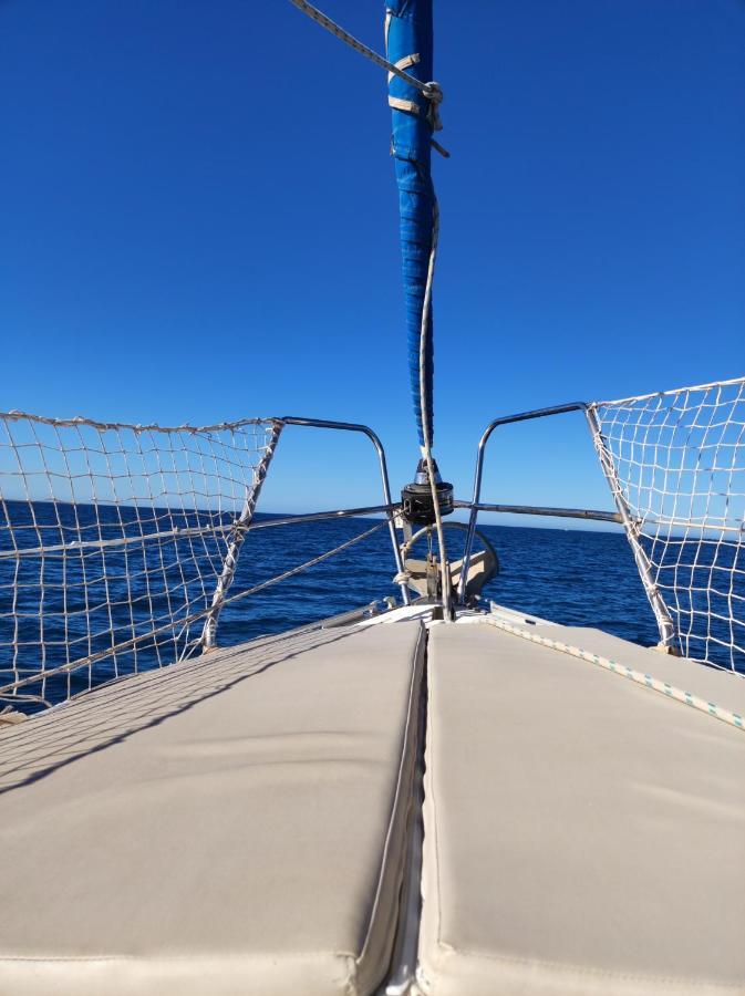 فندق Magnifico Barco En La Graciosa كاليتا دي سيبو المظهر الخارجي الصورة